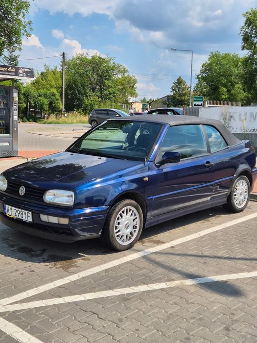 Volkswagen Golf Volkswagen Golf 3 Cabrio 1.8 | Sprawny dach | Gotowy na lato.