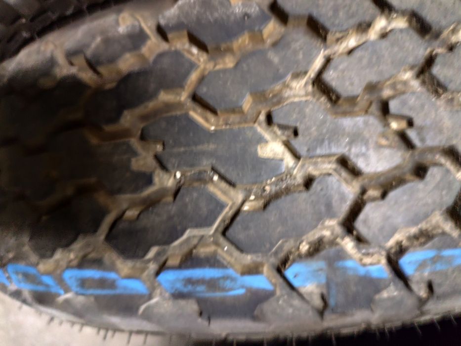 Pneus 185/70r13C Savero Comercial Traçao