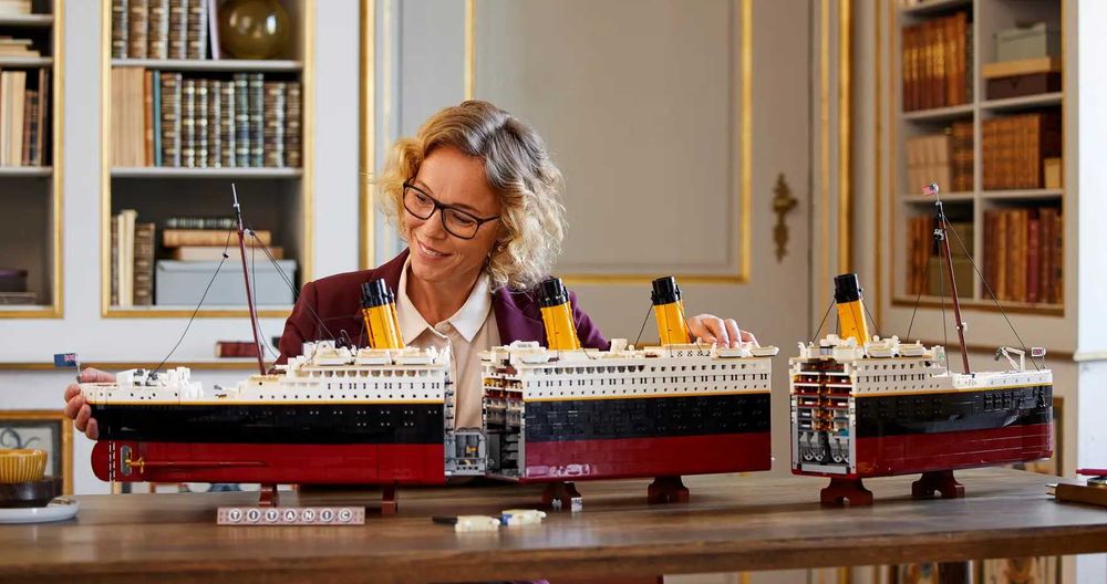 ‼️ В коробці ‼️ Конструктор як LEGO Титанік (10294), 9090 дет. 1,35 м