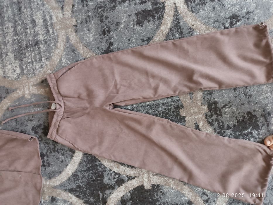 Костюм для дівчинки