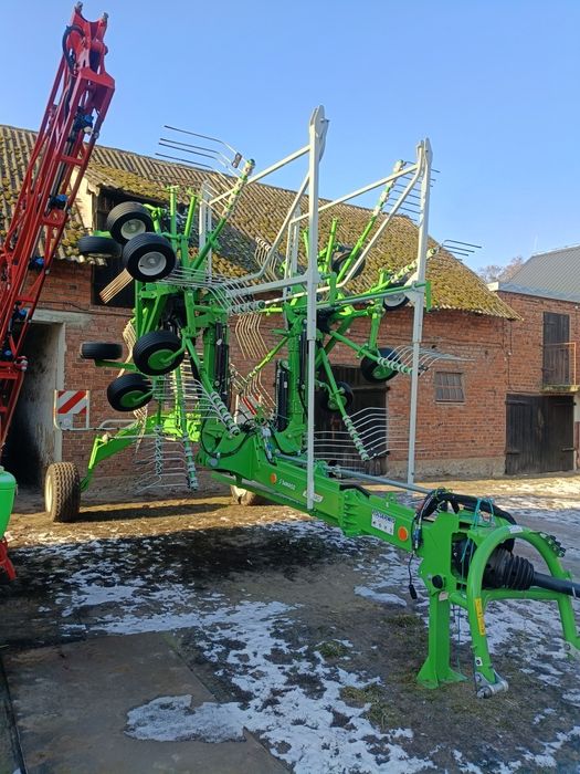 Zgrabiarka samasz Z2 840. Pottinger Krone  Claas