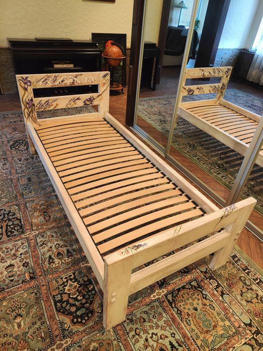 Дизайнерське односпальне ліжко 190*80