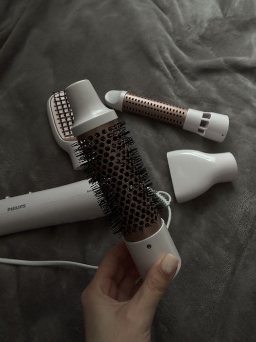 Фен для волосся Philips