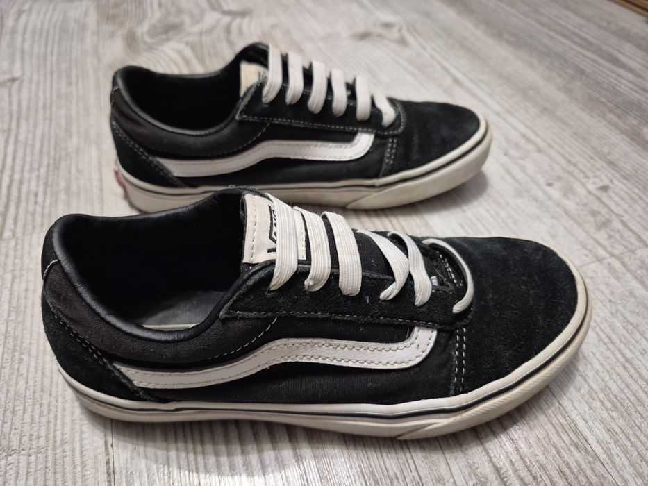 Trampki vans r.35 , kalosze i klapki