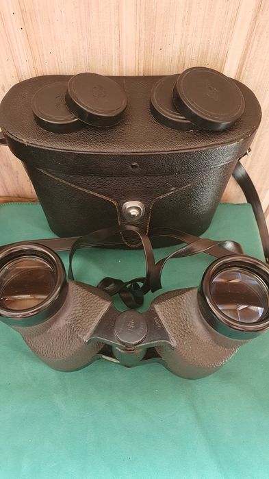 Японський ширококутний бінокль Swift Saratoga 8x40