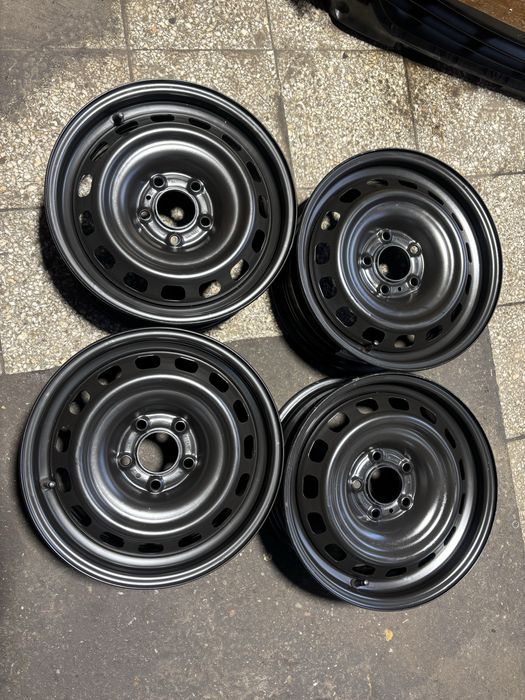 Komplet felg stalowych 15” 5x108 Citroen Peugeot Demo bdb stan