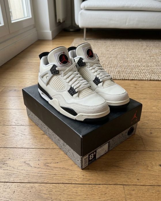 Tênis Air Jordan 4 Flight club