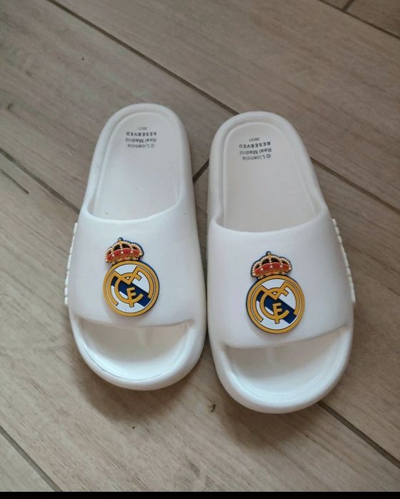 Real Madryt klapki Reserved