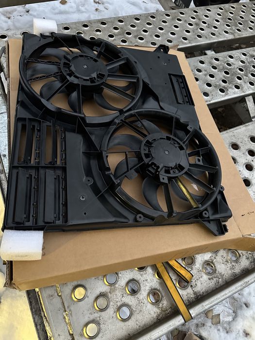 Диффузор вентилятор Ford Edge 2.0/2.7 2015-2022