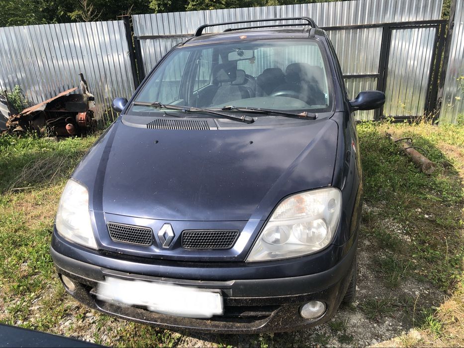 Задній бампер сценік 1 scenic 1 Запчастини розборка