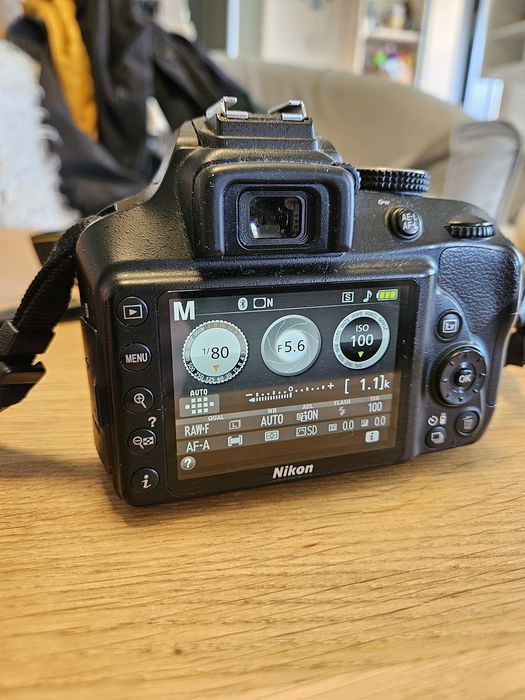 Aparat Nikon D3400