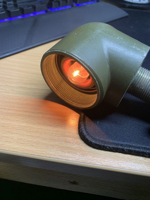 Lampka wojskowa z pojazdu