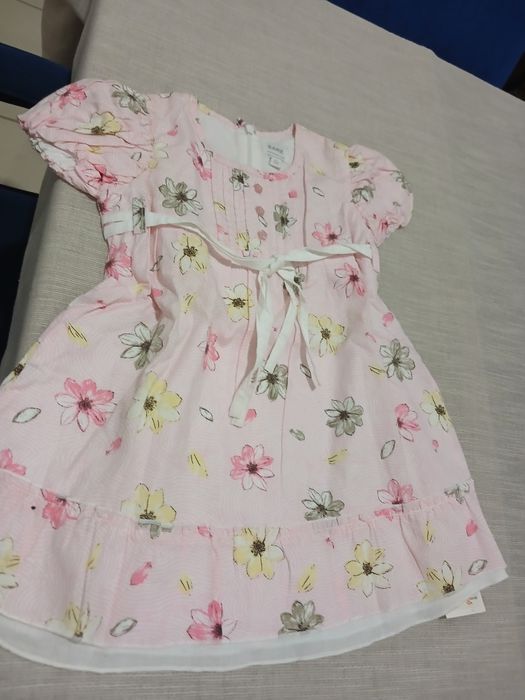 Roupas novas de miudos