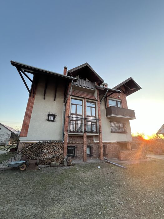 Будинок особняк с.Заводське Буський р-н 60км від Львова