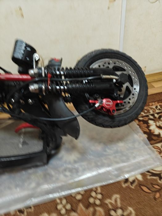 Електро самокат + інвертор .