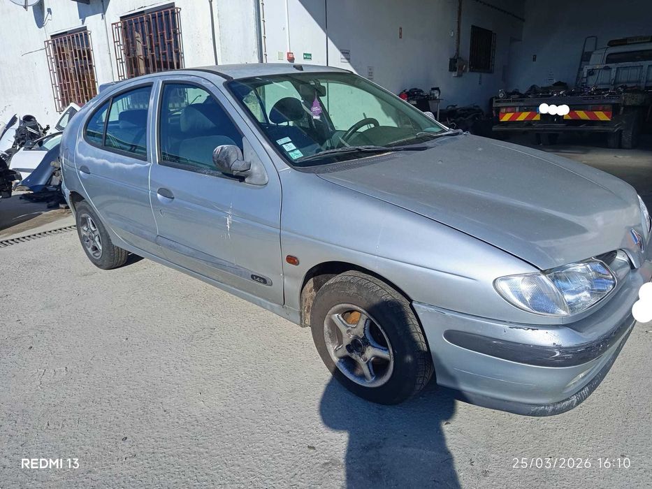 Para peças Renault Megane 1 Phase 1 1.4I ano 1997