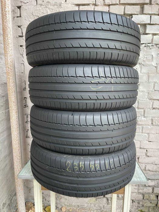 Шини б/у 235 55 R19 Michelin Latitude Sport