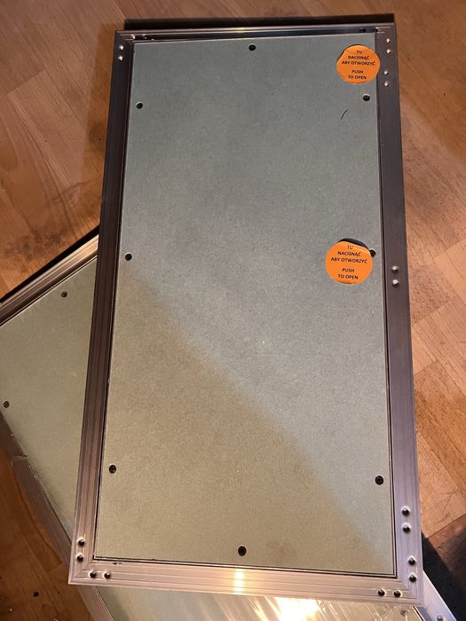 Drzwiczki wentelacyjne  Awenta