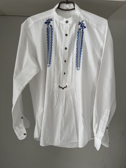 Сорочка з вишивкою