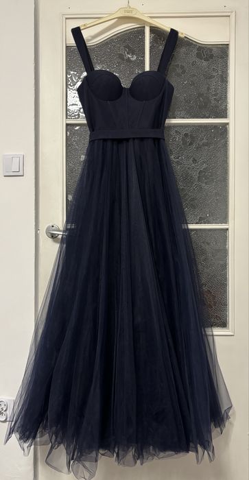 Sukienka na studniówkę