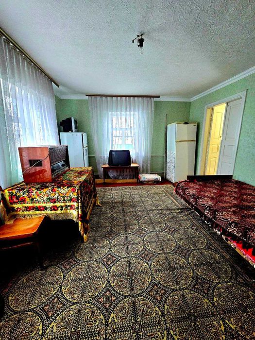 Продаються два будинки за супер ціною по вул. Мельника (Рибгосп)