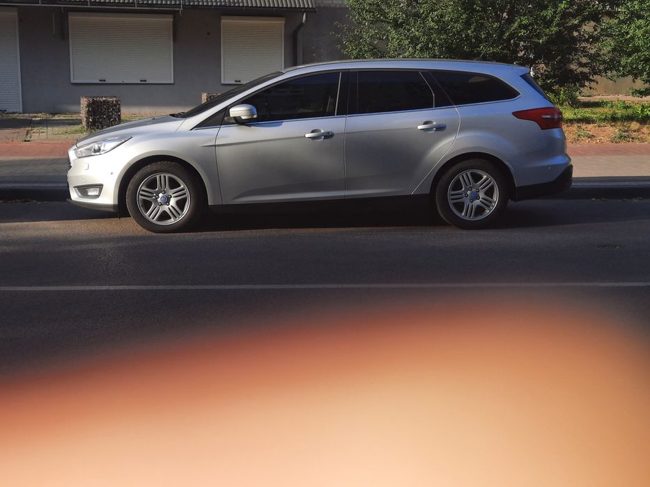 Форд фокус 2016рік універсал 2.0 дизель