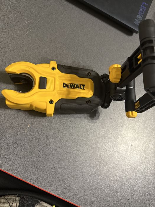 DeWALT Adapter udarowy nożyce do blachy DT70620