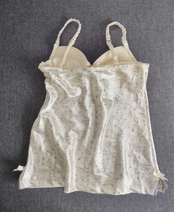 Koszulka z biustonoszem 80B