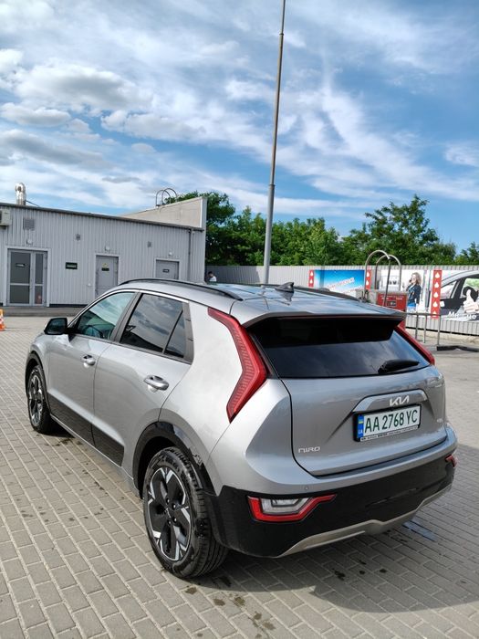 Продам електромобіль Kia Niro 2023 Запас ходу 450 км