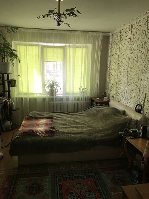Продам 3-х  ж/м Парус,улица Мониторная