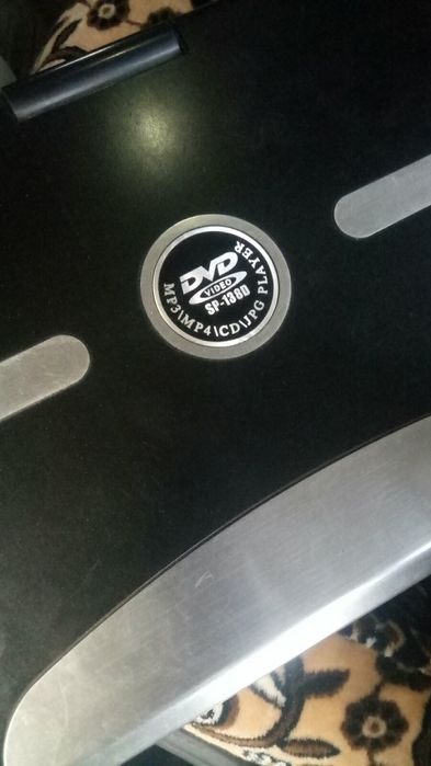 Продам DVD playr