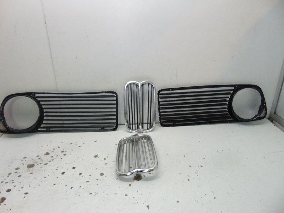 Bmw 1602 / 2002 grelhas frontais