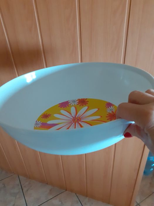 Sprzedam piękny duży półmisek z kwiatem