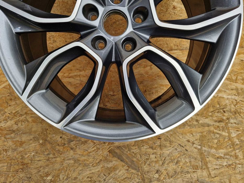 1x Felga 19" Skoda SuperB III B8 Octavia III IV 3V0601025AA
