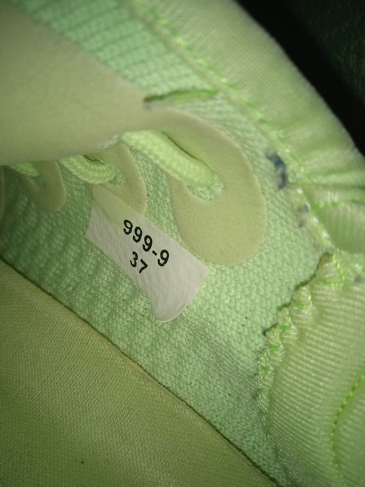 Кросівки сіточки Adidas Yeezy Boost