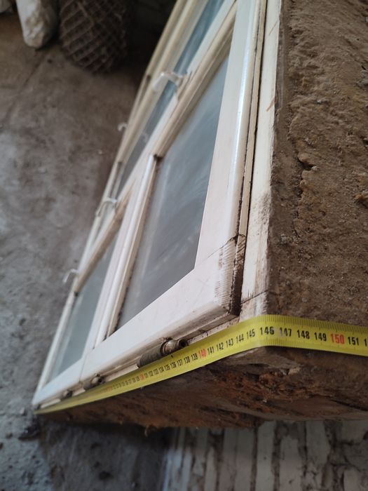 Вікна дерев'яні довжиною 206см висота 146см