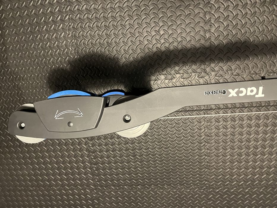 Trenażer rolkowy Tacx Galaxia- jak nowy