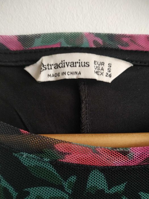 Sukienka Stradivarius print kwiaty siateczka - S