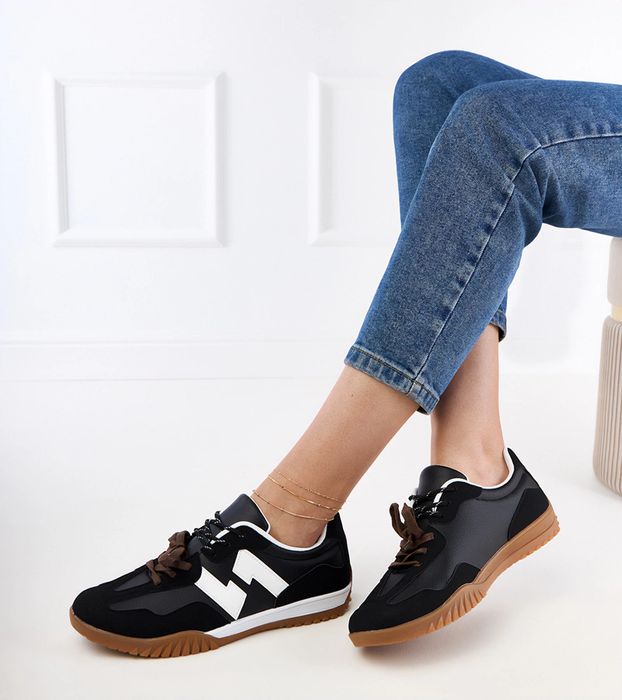 Czarne sneakersy trampki z kolorowymi sznurówkami Bekki