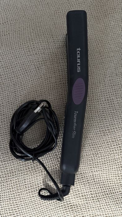 Alisador cabelo Taurus