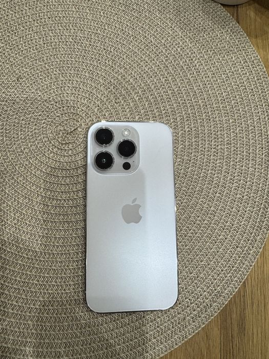 Iphone 14 pro w dobrym stanie