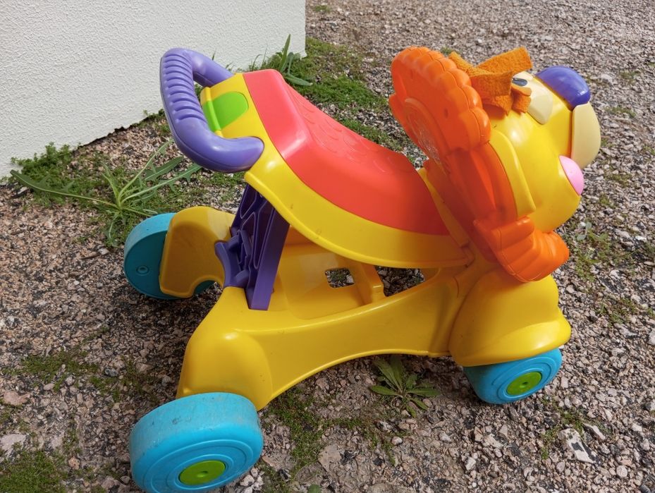 Carro de passeio para criança