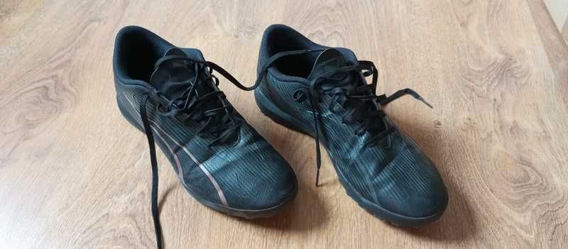Buty do piłki nożnej Puma Ultra Play TT rozmiar 42
