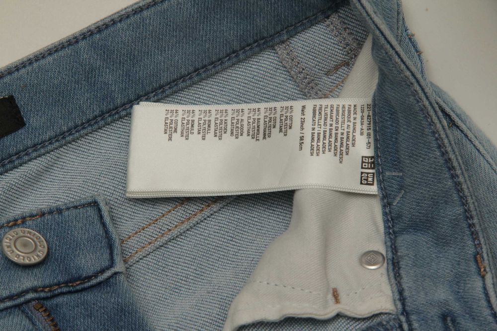 Uniqlo рр  S-XS джинсы из хлопка эластичный