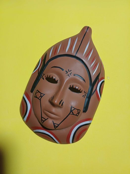 Máscara  de Cerâmica