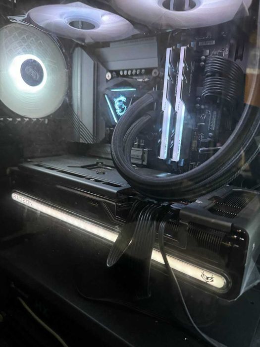 i7 12700k | Z690 GAMING | MSI MAG CoreLiquid 240R V2 | G.Skill (2x16)