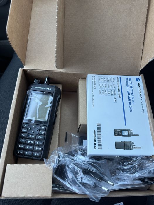 Motorola  R7  Нова