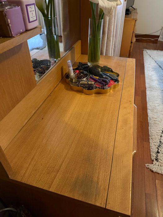 Cómoda em faia maciça