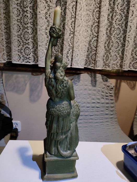 Pomnik Bawarski świeca Bayrisches Denkmal
