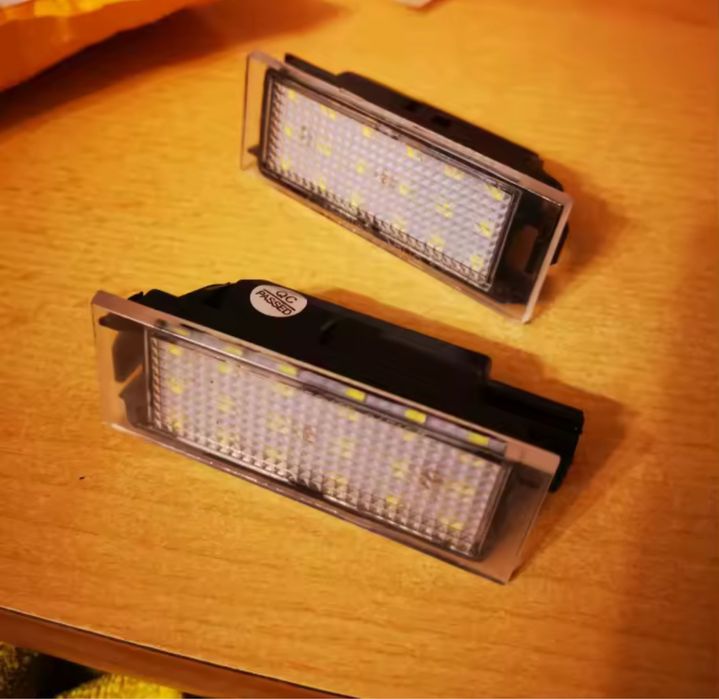 LED Подсветки Номера Renault Laguna Master Megane Trafic MK3